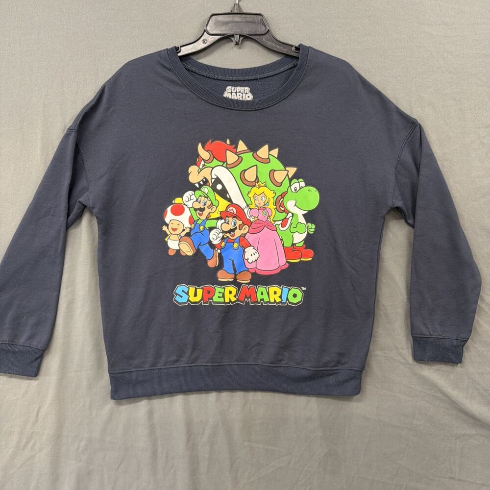 Super Mario Graphic Sweatshirt Women Size M Crewneck Navy Blue